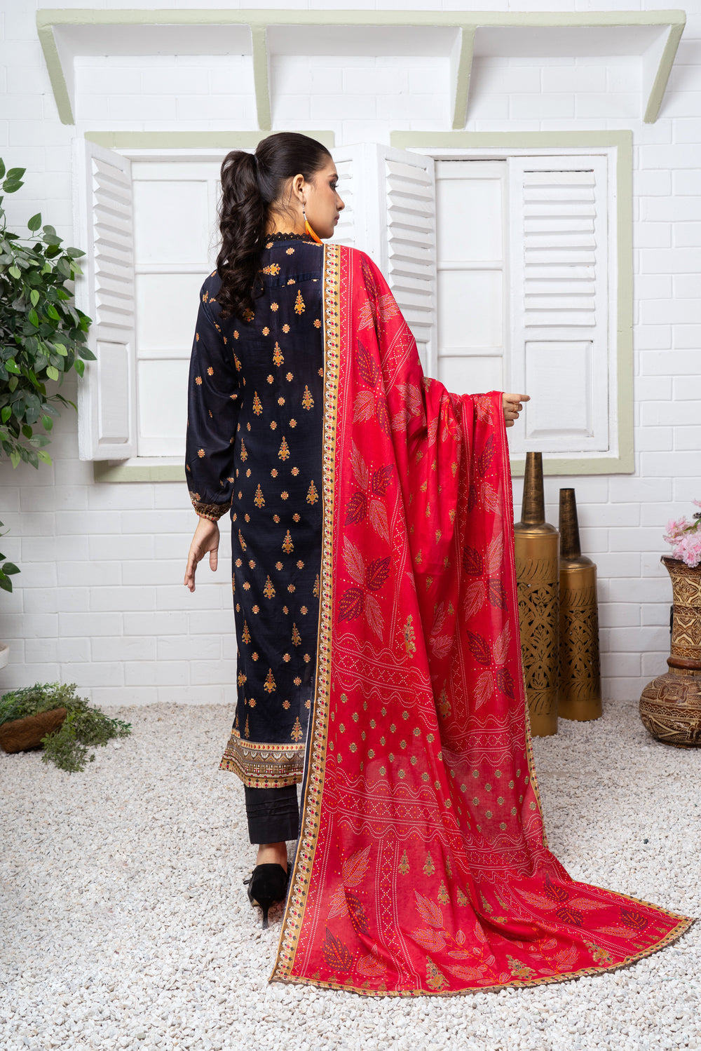 Meerab Digital Printed Lawn  PR-4045