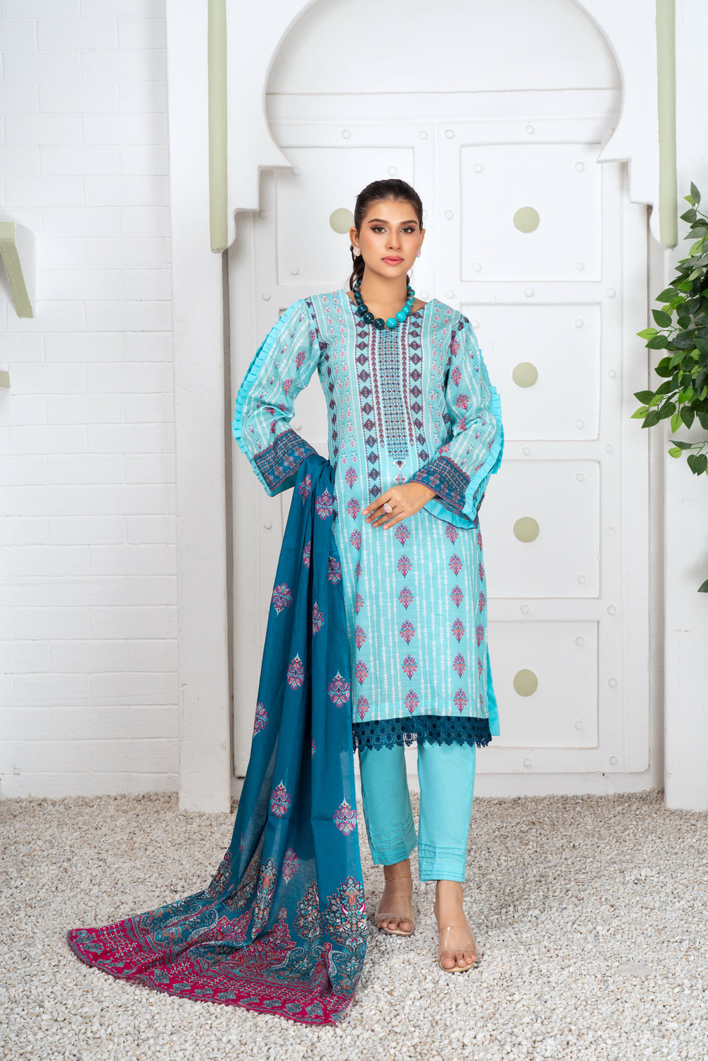Meerab Digital Printed Lawn  PR-4046