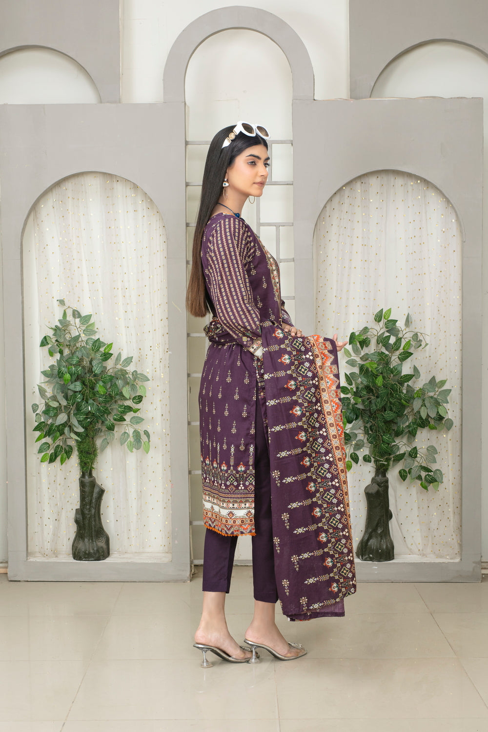 Meerab Digital Printed Lawn  PR-4024