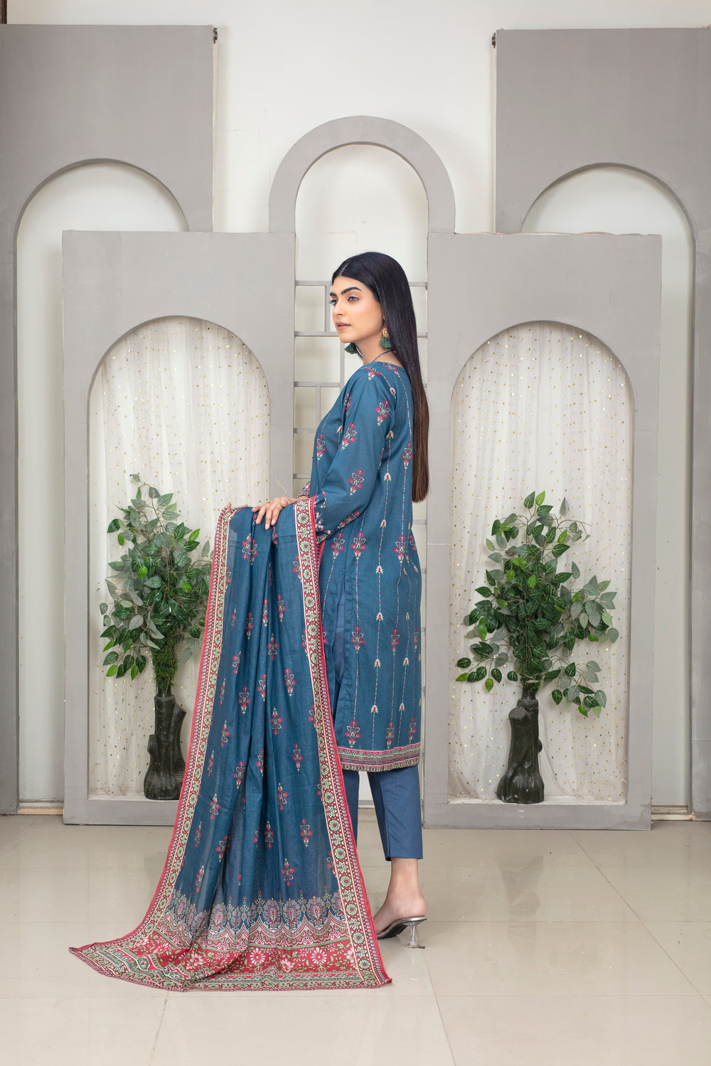Meerab Digital Printed Lawn  PR-4030