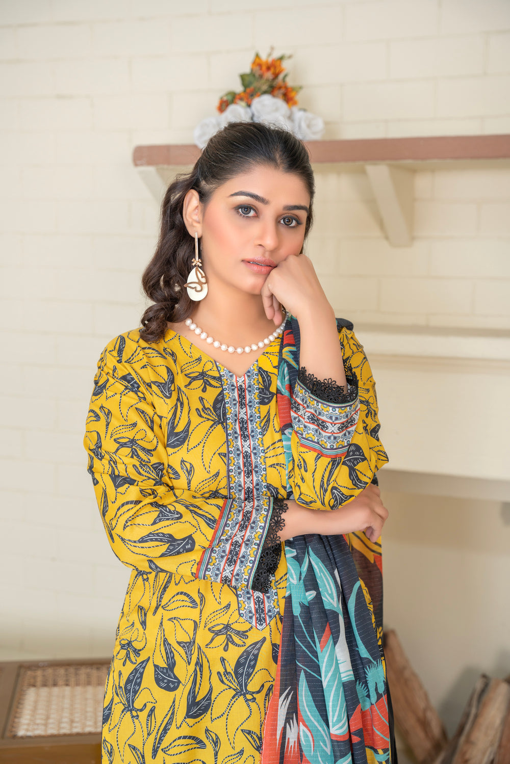 Meenonee Digital Printed Lawn  MD-790