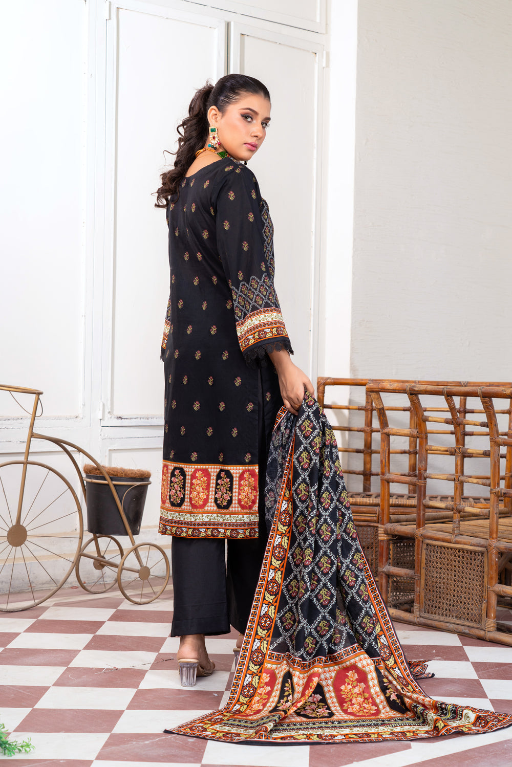 Pima Digital Printed Lawn  PR-2685