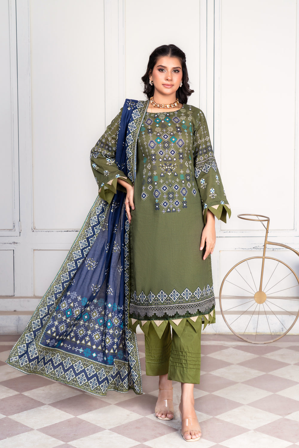 Pima Digital Printed Lawn  PR-2687