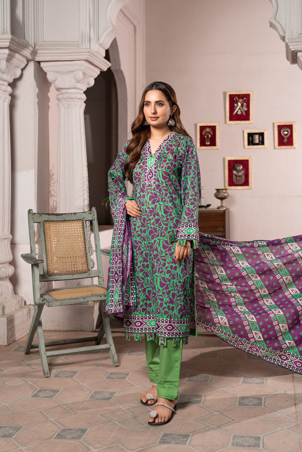 Maahru Digital Printed Lawn BR-1335